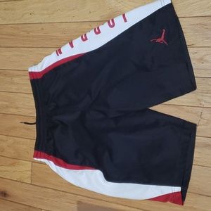 Air Jordan Basketball Boys Dri fit Shorts Size Large EUC